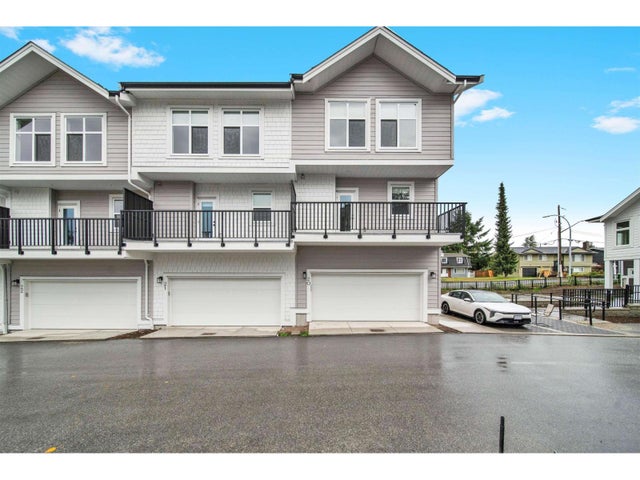21 12770 105 Avenue, Surrey