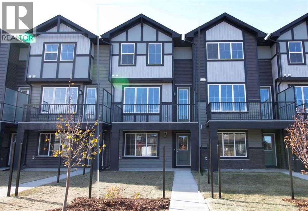 16 Sundown Place, Cochrane