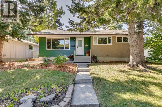 3235 Bearspaw Drive Nw, Calgary