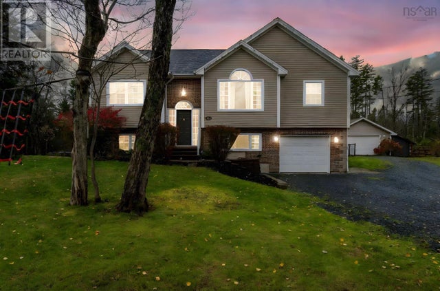 30 Mohawk Street, Hammonds Plains