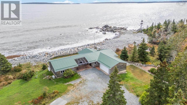 6969 Highway 3, Hunts Point