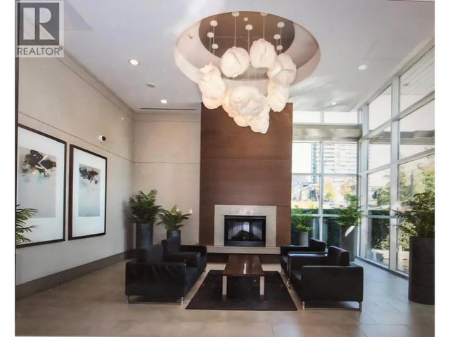 304 158 W 13th Street, North Vancouver