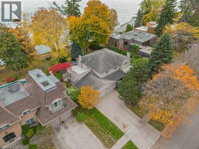 2372 Carrington Place, Oakville