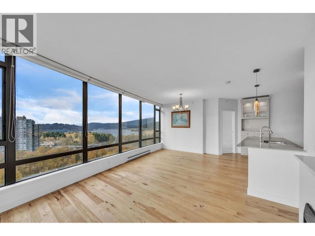 1904 400 Capilano Road, Port Moody