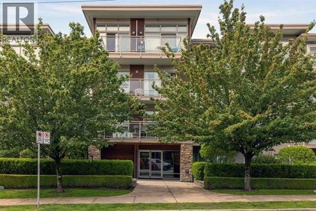 Ph7 1033 St Georges Avenue, North Vancouver