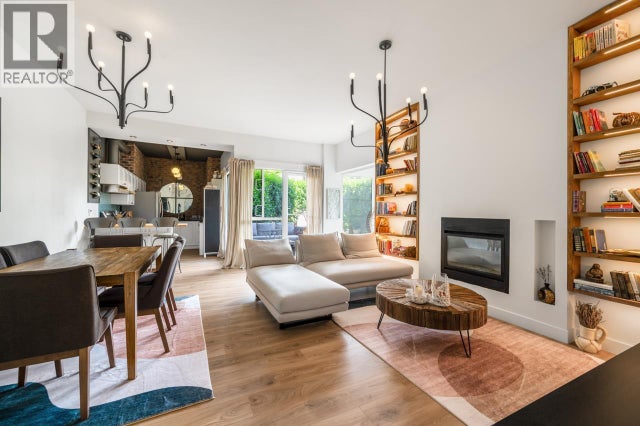 102 410 Carnarvon Street, New Westminster