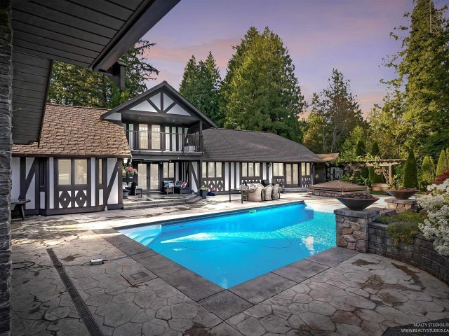20077 Fernridge Crescent, Langley