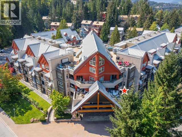 301 2050 Lake Placid Road, Whistler