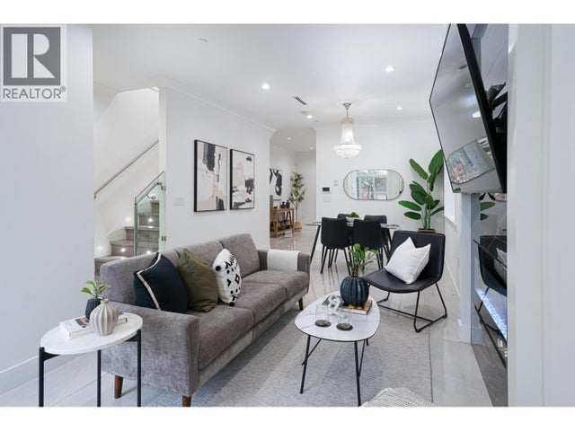 3216 Vimy Crescent, Vancouver