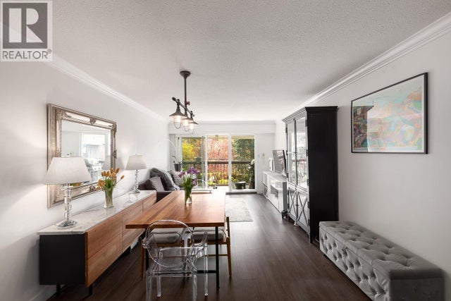 304 1352 W 10th Avenue, Vancouver