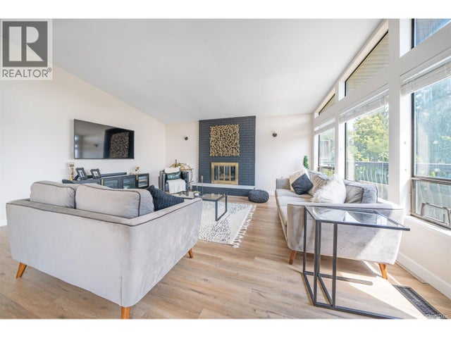 2131 Fraserview Drive, Vancouver