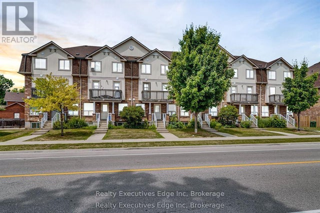 5 - 142 York Road, Guelph (st. Patrick's Ward)