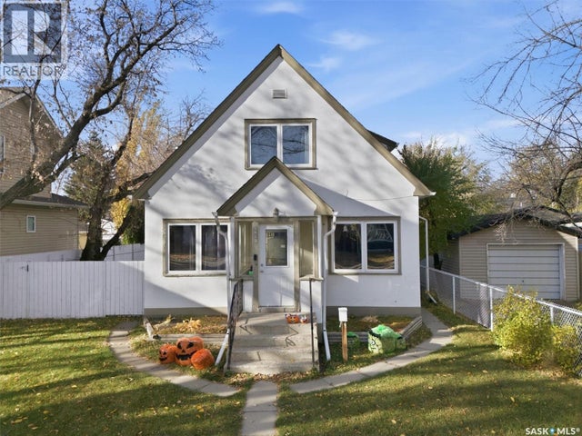 1413 Alexandra Avenue, Saskatoon