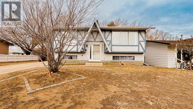 2158 Hawke Crescent Ne, Medicine Hat