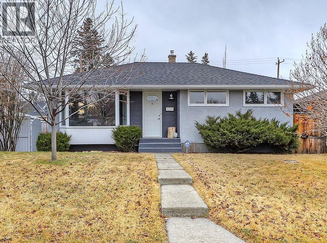 56 Glenpatrick Drive Sw, Calgary