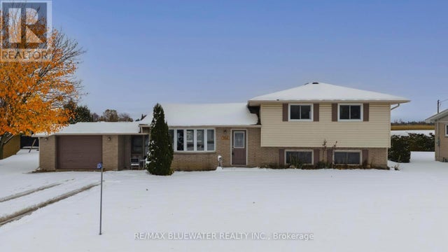 40204 Huron Street E, South Huron (exeter)