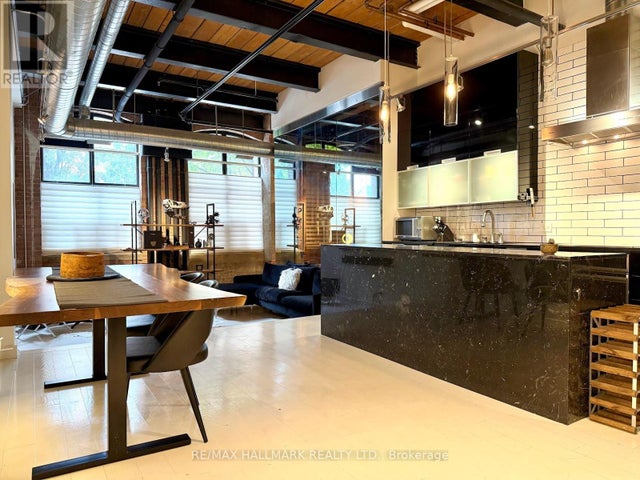 126 - 43 Hanna Avenue, Toronto (niagara)