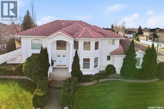 228 Braeshire Lane, Saskatoon