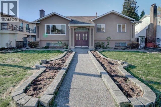 704 Macintosh Street, Coquitlam