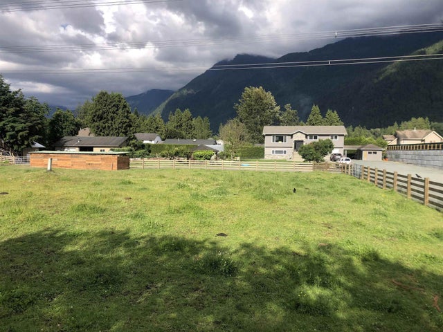 52464 Yale Road|rosedale, Rosedale