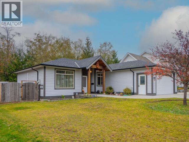 7313 Kemano Street, Powell River