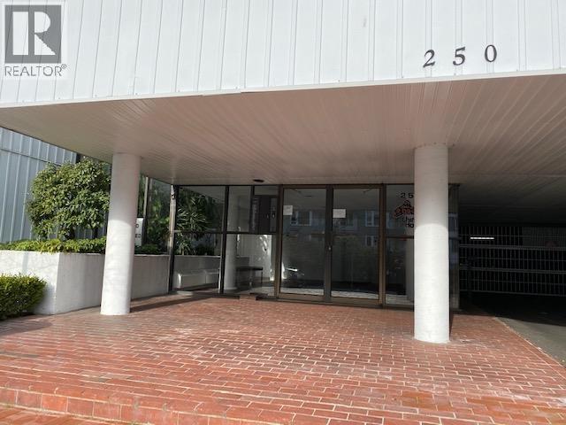 202 250 W 1st Street, North Vancouver