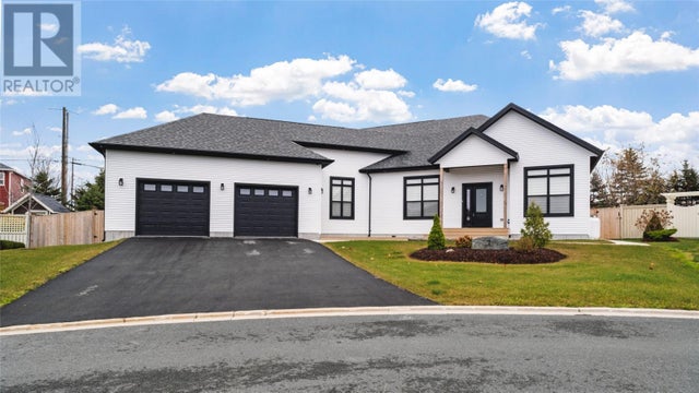 7 Stoneley Place, St. John's