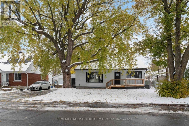 1796 Saunderson Drive, Ottawa