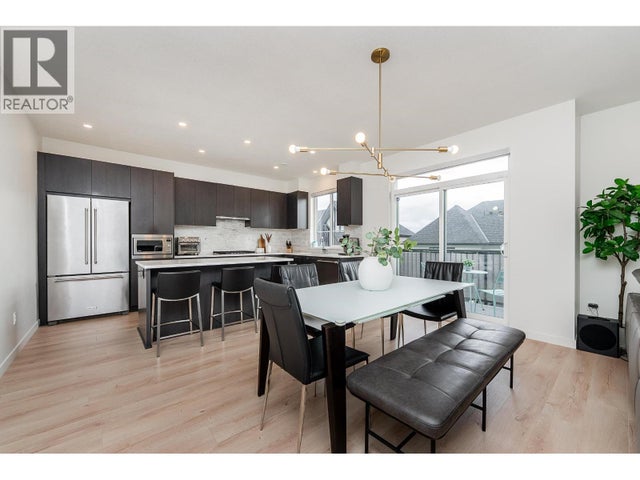 59 3500 Burke Village Promenade, Coquitlam