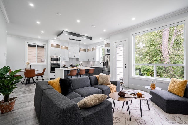 7518 205a Street, Langley