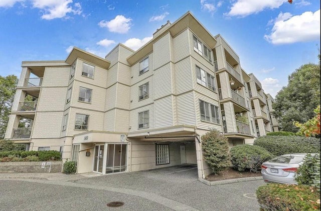 201 5450 208 Street, Langley