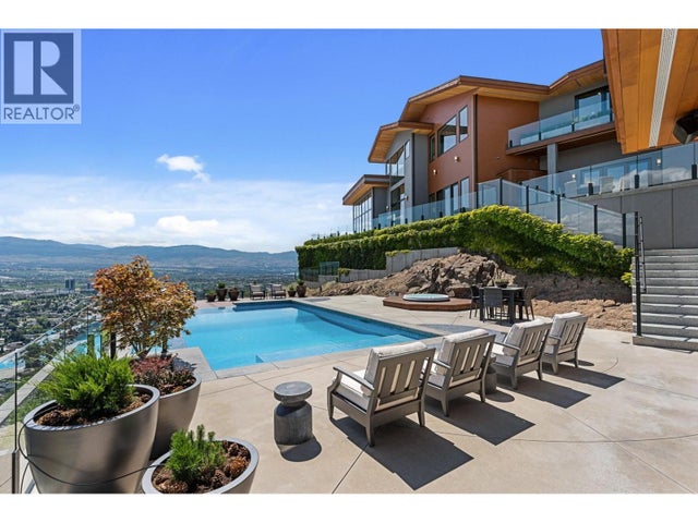 733 Forestridge Lane, Kelowna