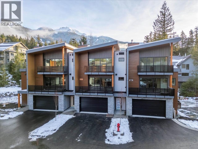 15 2077 Garibaldi Way, Whistler