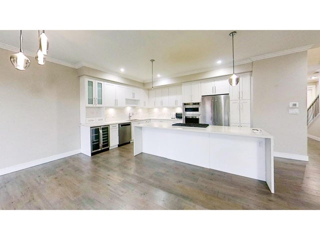 6x 17033 Fraser Highway, Surrey