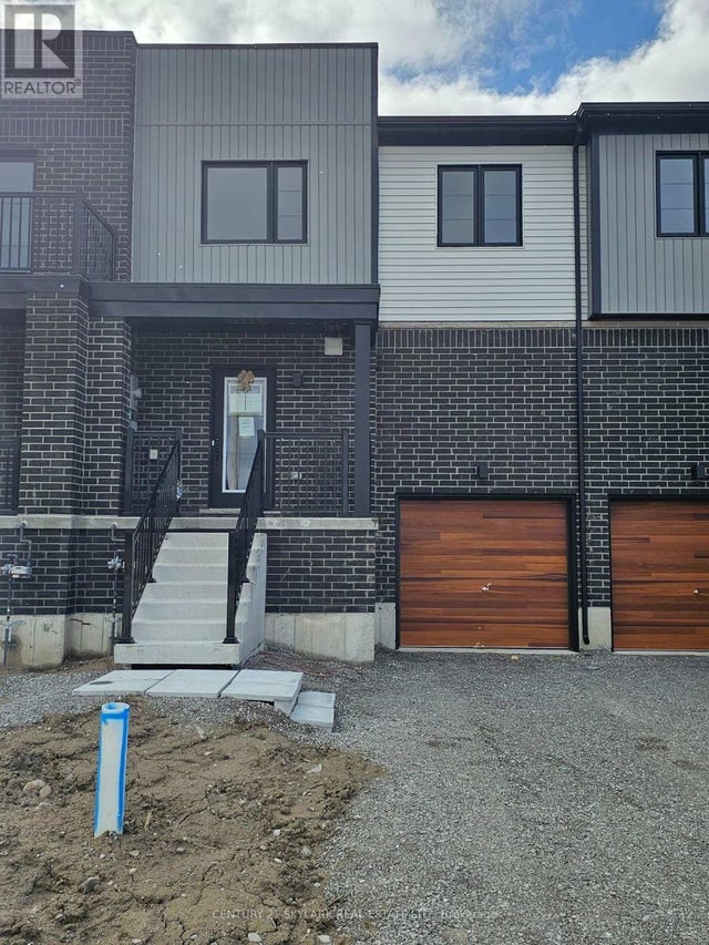 218 Prince William Way, Barrie