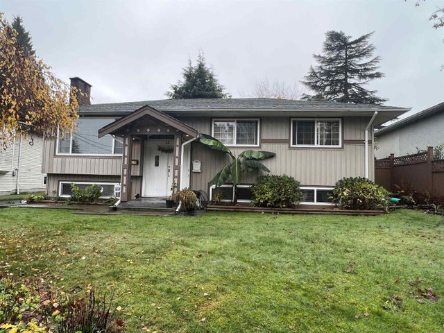 12542 Grove Crescent, Surrey