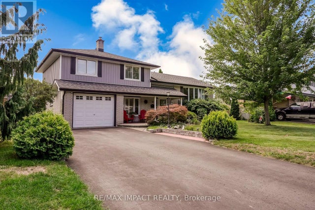 415 Jane Avenue, Oshawa (northglen)