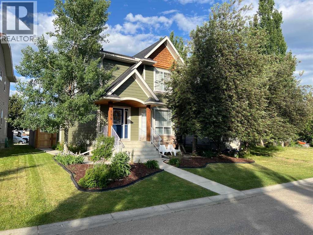 179 Crystal Shores Grove W, Okotoks