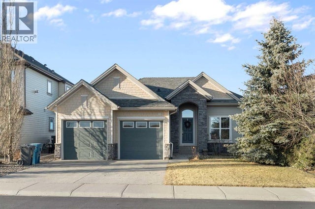 70 Muirfield Boulevard, Lyalta