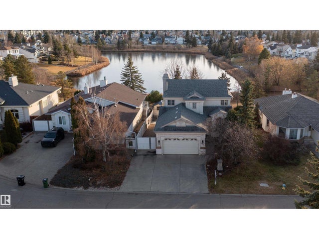3215 44 Av Nw, Edmonton