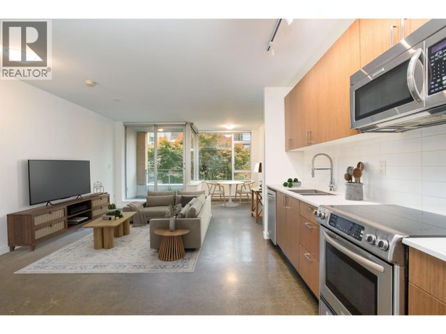 310 221 Union Street, Vancouver