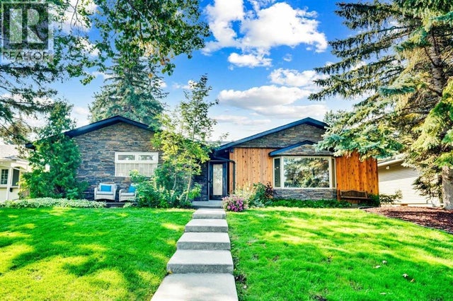 3 Mapleglade Close Se, Calgary