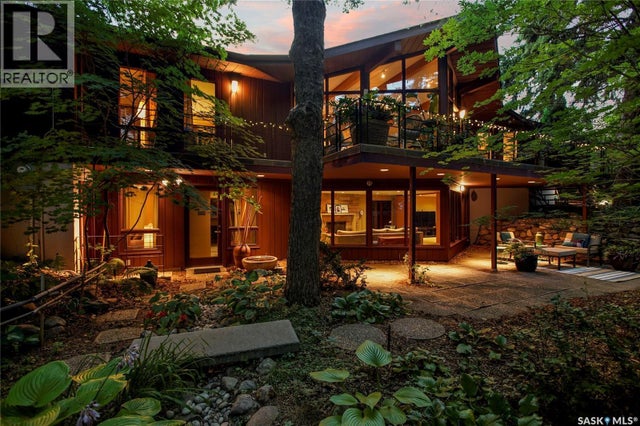 97 Red River Road, Saskatoon