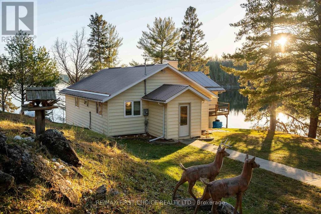 21 Tinker's Road, Sioux Narrows-Nestor Falls (tb-523)
