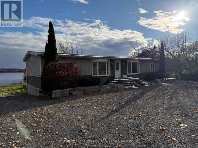 38 Main Street, Deseronto (deseronto (town))