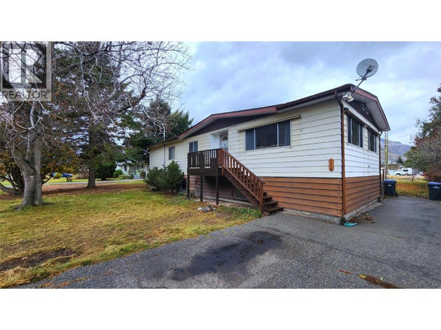 224 9th Avenue, Keremeos