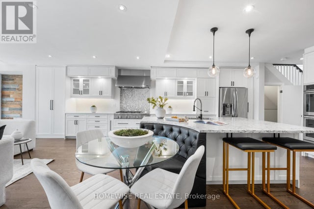 17 Earnscliffe Road, Toronto (oakwood Village)