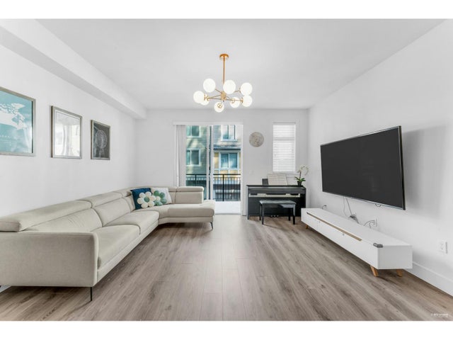 134 9718 161a Street, Surrey