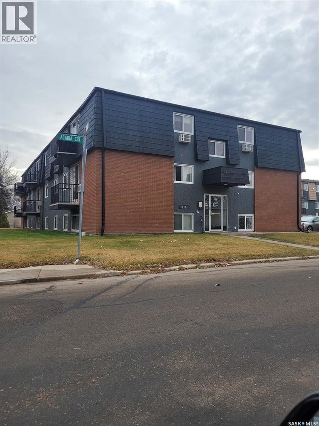 4 115 Acadia Drive, Saskatoon