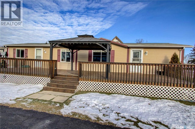 105 Ruttle Avenue, Kinistino